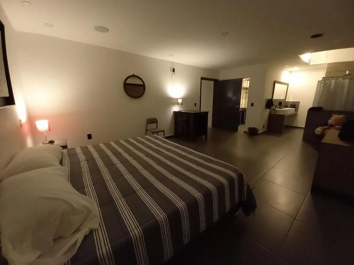 Tu Estancia Guadalajara Apartment