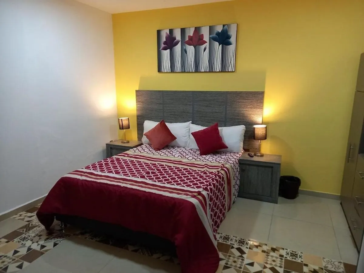 Tu Estancia Guadalajara Apartment